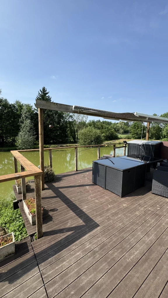 Terrasse étang blâmont